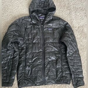 Patagonia Men's Hooded Nano Puff Jacket